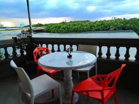 Legacy Mansion Hotel Илойло Сити Стая снимка